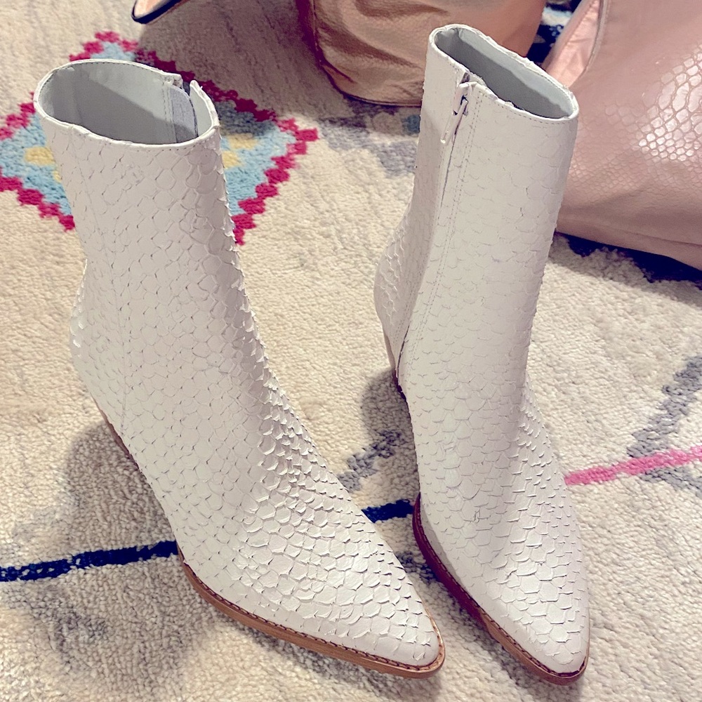 COPY - White ankle boots
